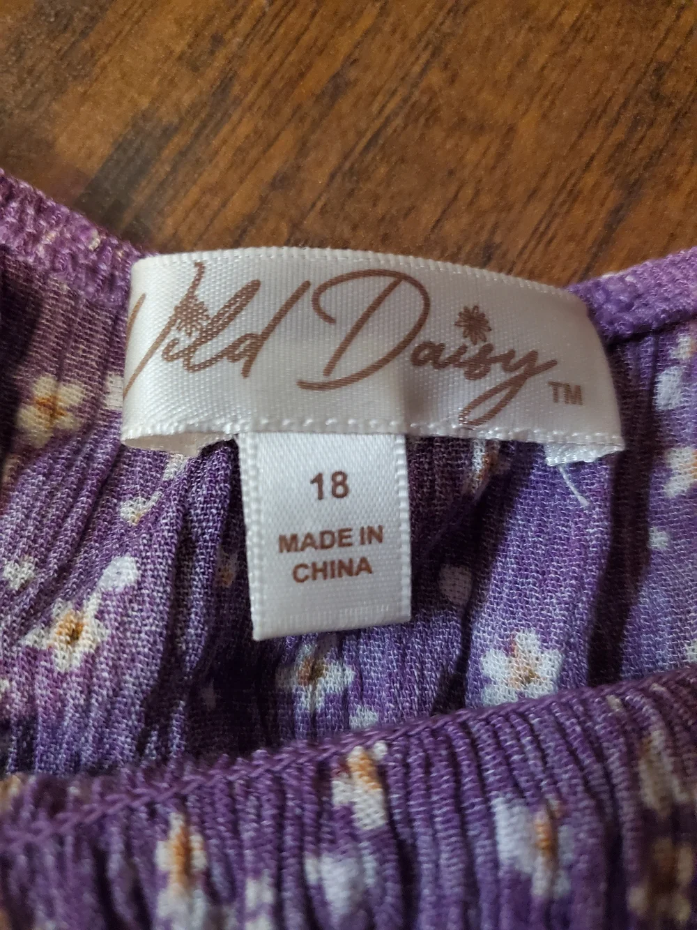 Wild Daisy lightweight purple
